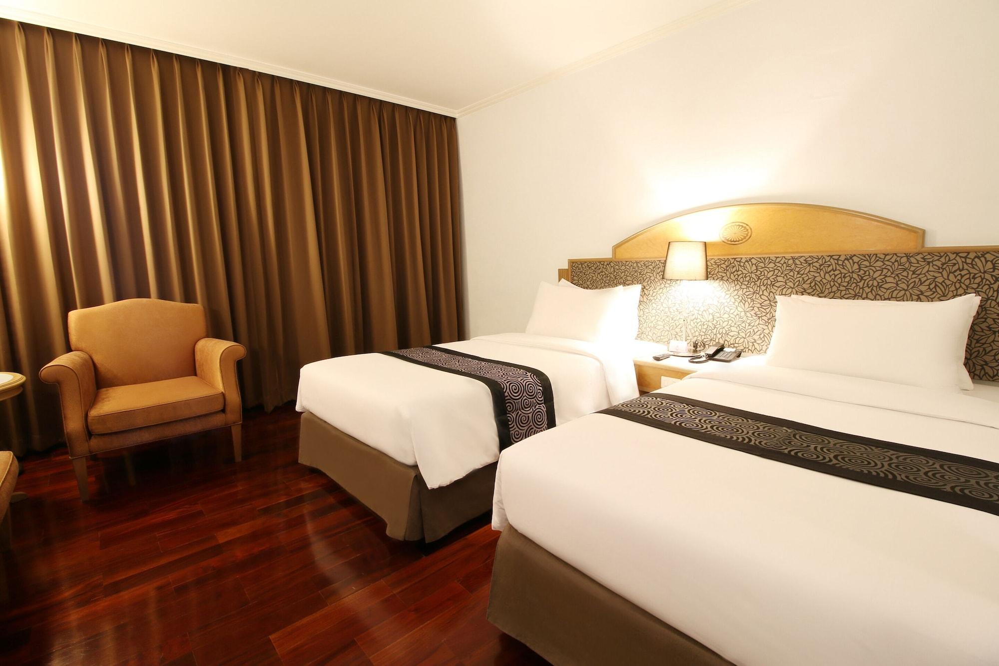 Grand Tower Inn Rama 6 Bangkok Exteriör bild