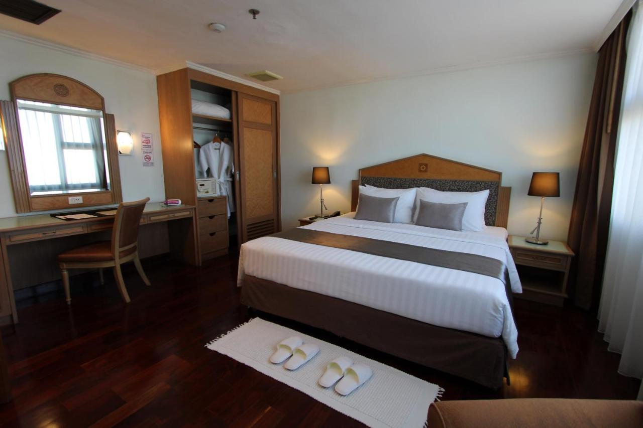 Grand Tower Inn Rama 6 Bangkok Exteriör bild